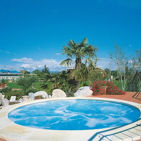 Touring Hotel
