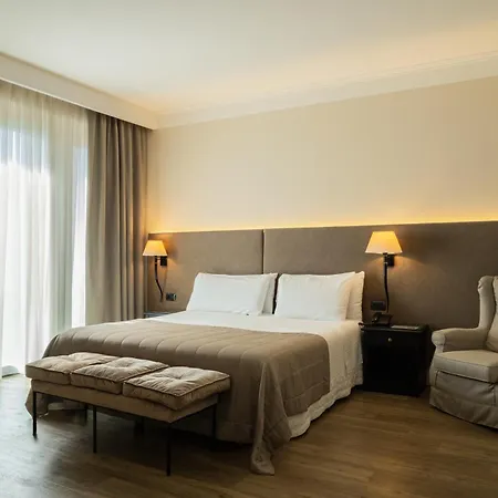 Touring Hotel 4*