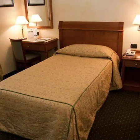 Touring Hotel